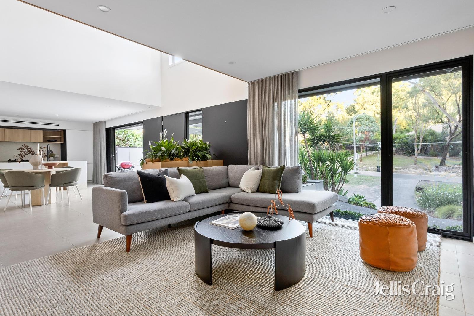 51 Belmont Crescent, Montmorency image 2