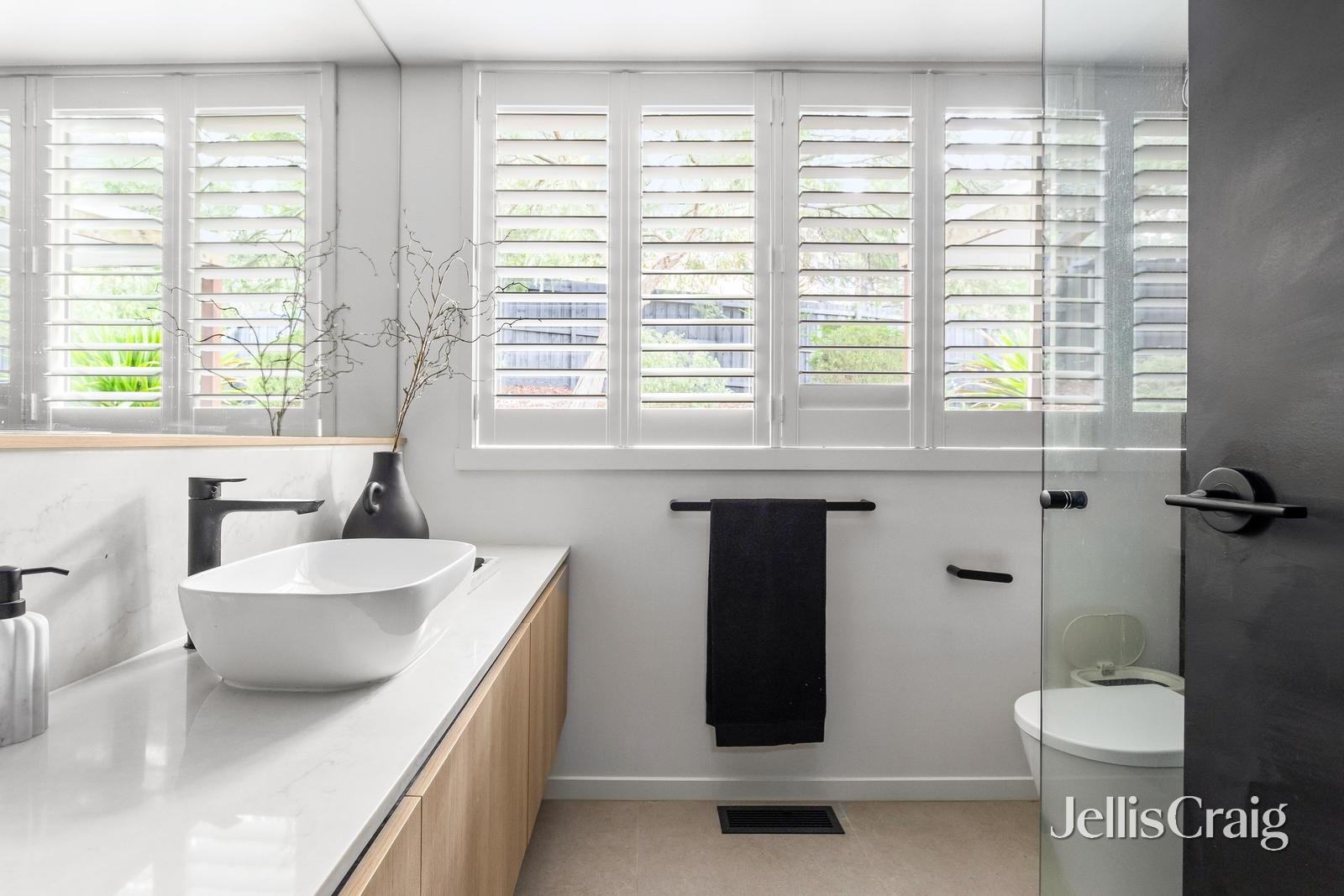 51 Belmont Crescent, Montmorency image 9