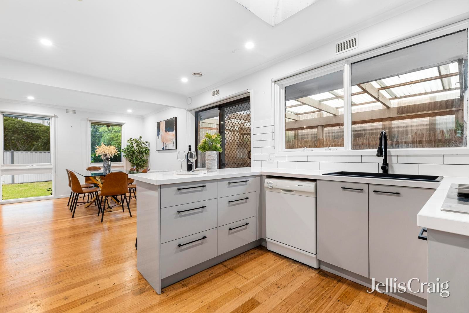 51 Bertrand Avenue, Mulgrave image 6