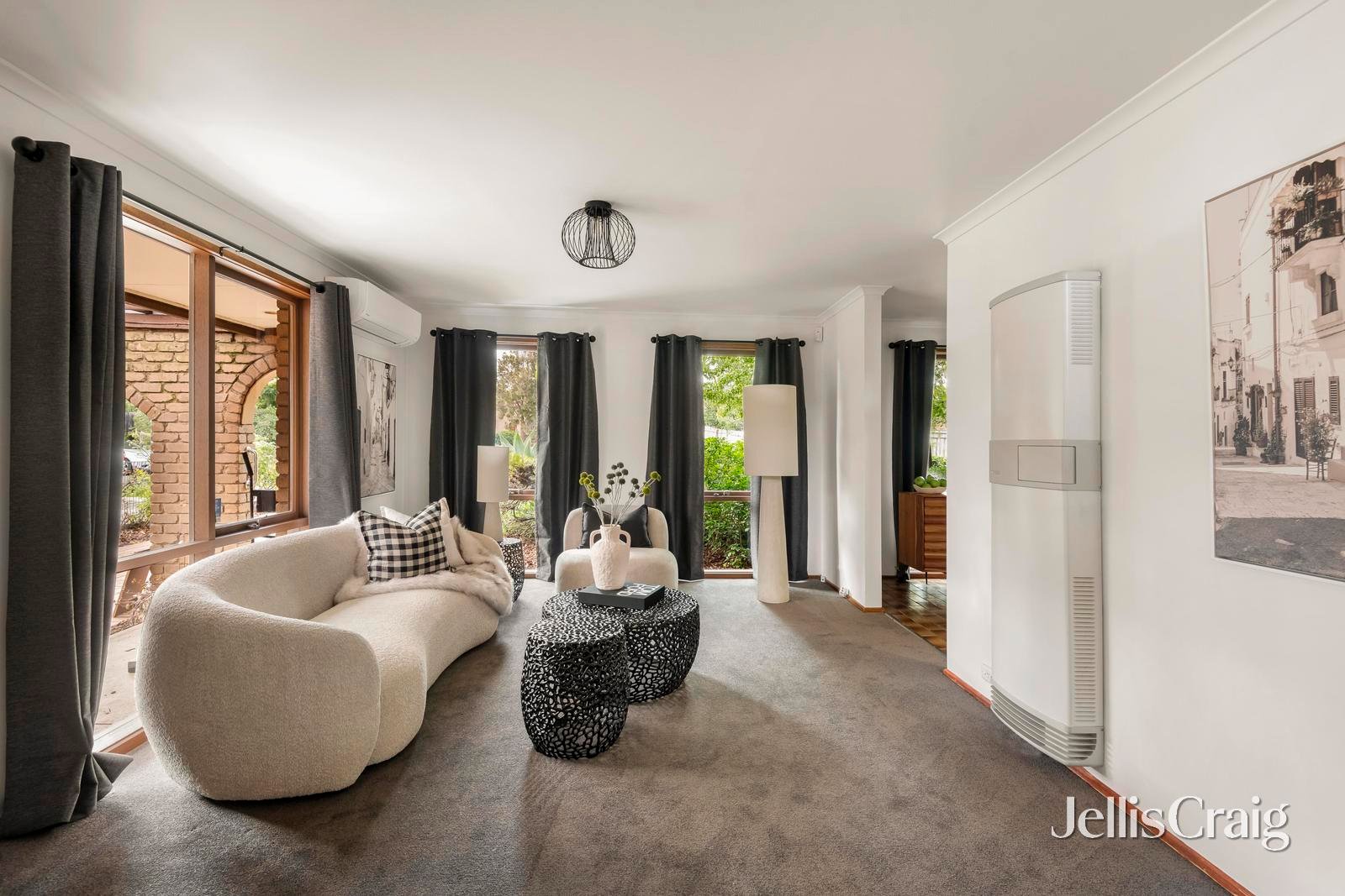 51 Cabernet Crescent, Bundoora image 3