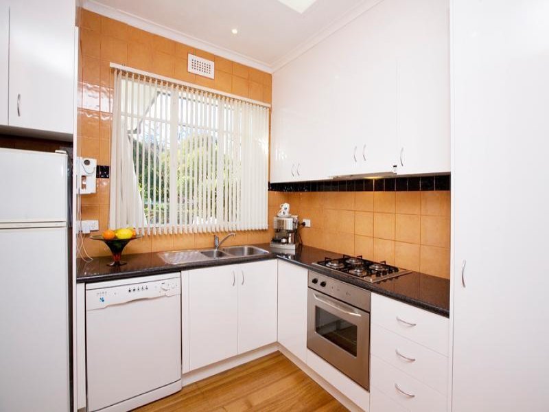 51 Cadorna Street, Box Hill South image 5