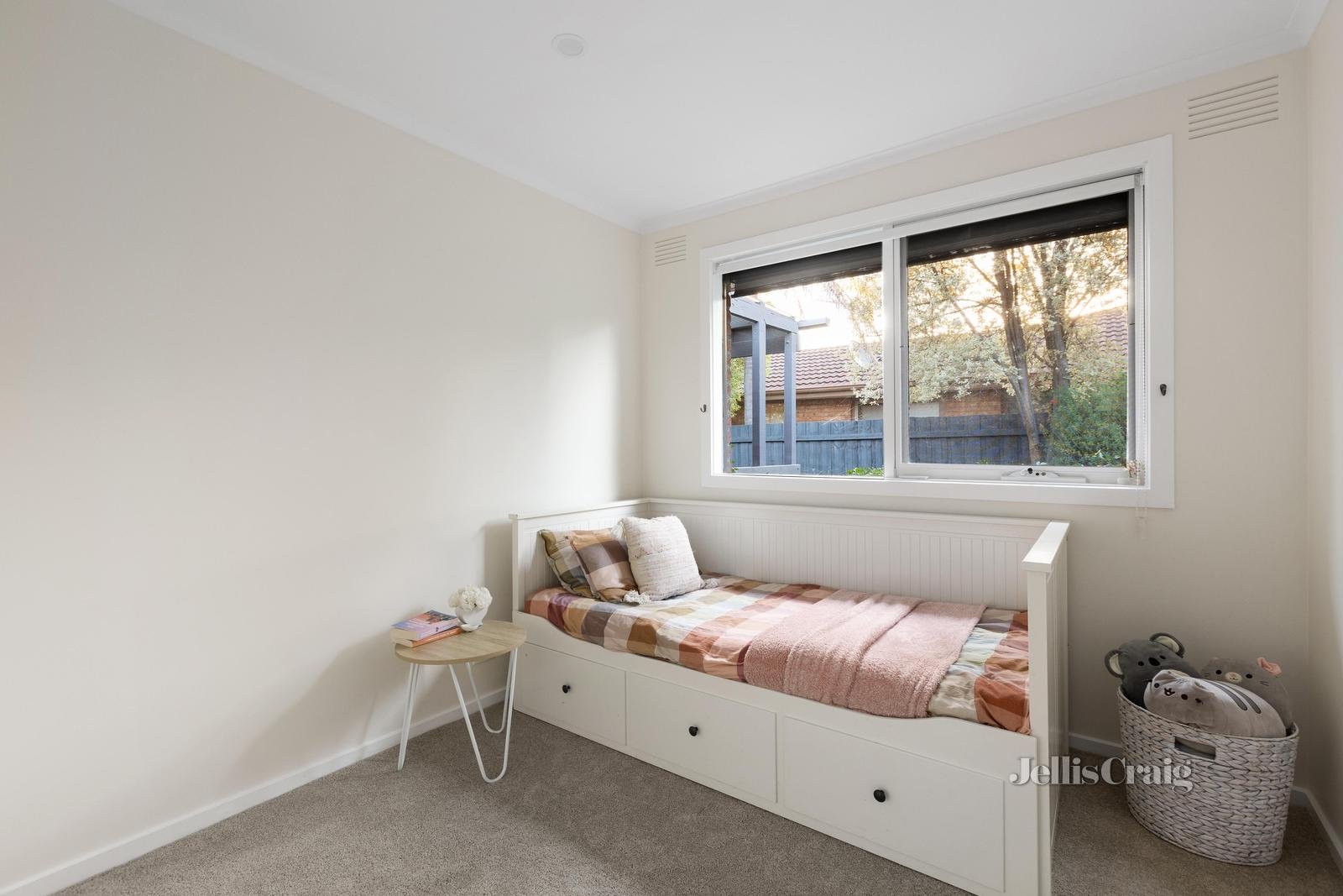 5/1 Campbell Road, Briar Hill image 9