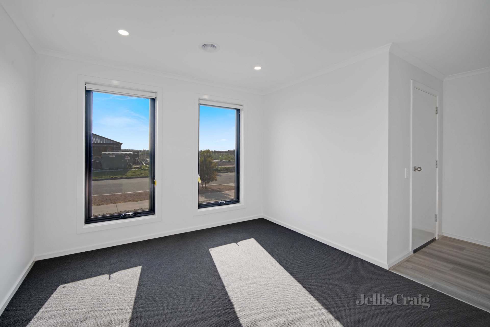 51 Cormorant Grange, Winter&nbsp;Valley image 5