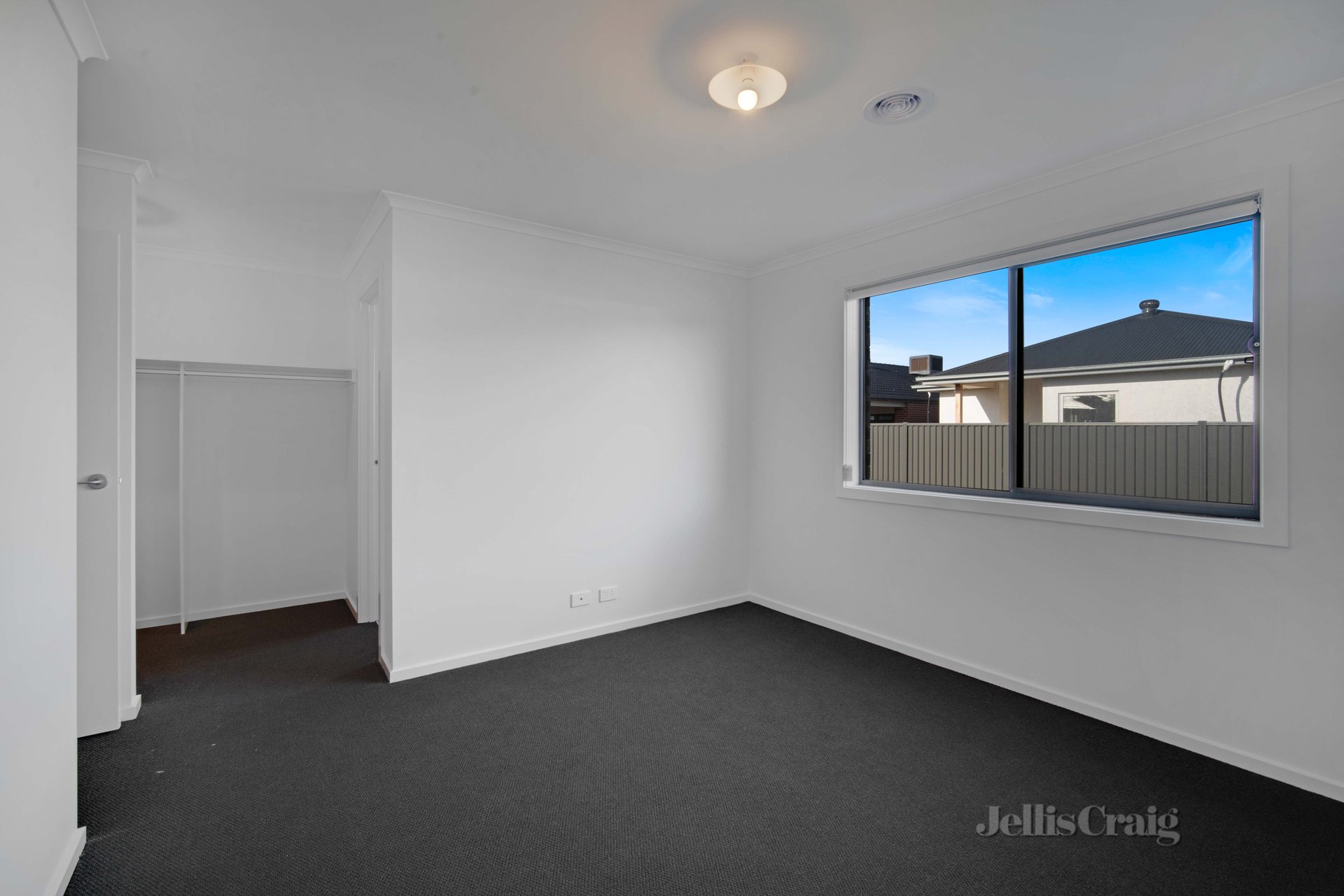 51 Cormorant Grange, Winter&nbsp;Valley image 6
