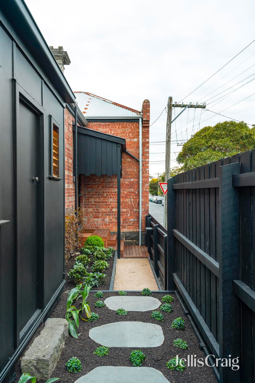 51 Dwyer Street, Clifton Hill image 12