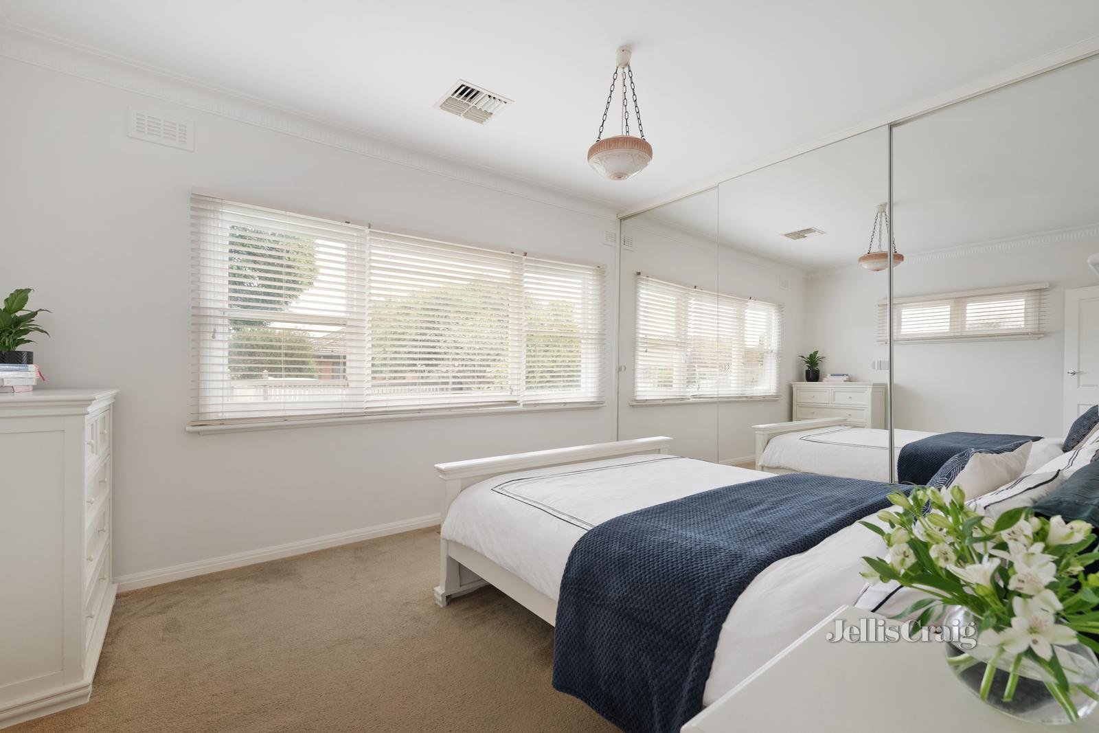 51 Fromer Street, Bentleigh image 7