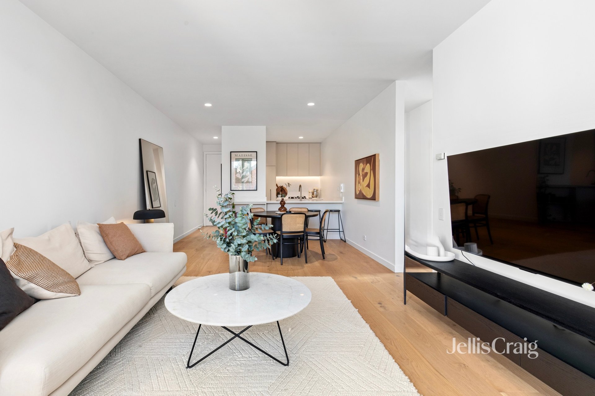 5/1 Gordon Grove, Malvern image 2
