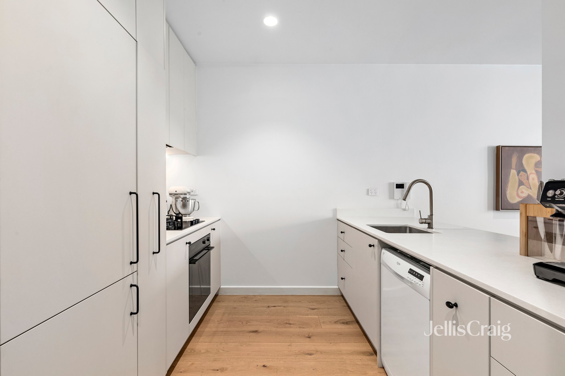 5/1 Gordon Grove, Malvern image 3