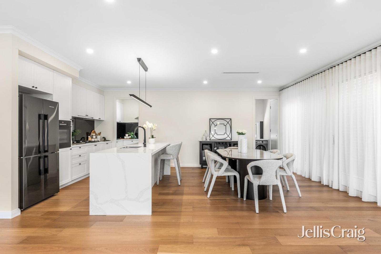 51 Grantley Drive, Glen&nbsp;Waverley image 7