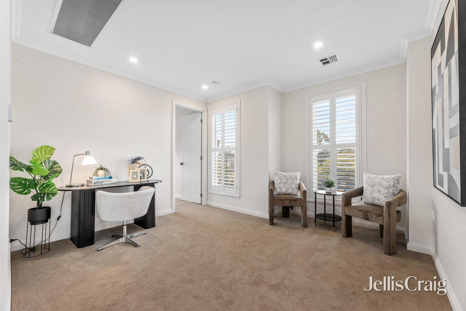 51 Grantley Drive, Glen&nbsp;Waverley image 10