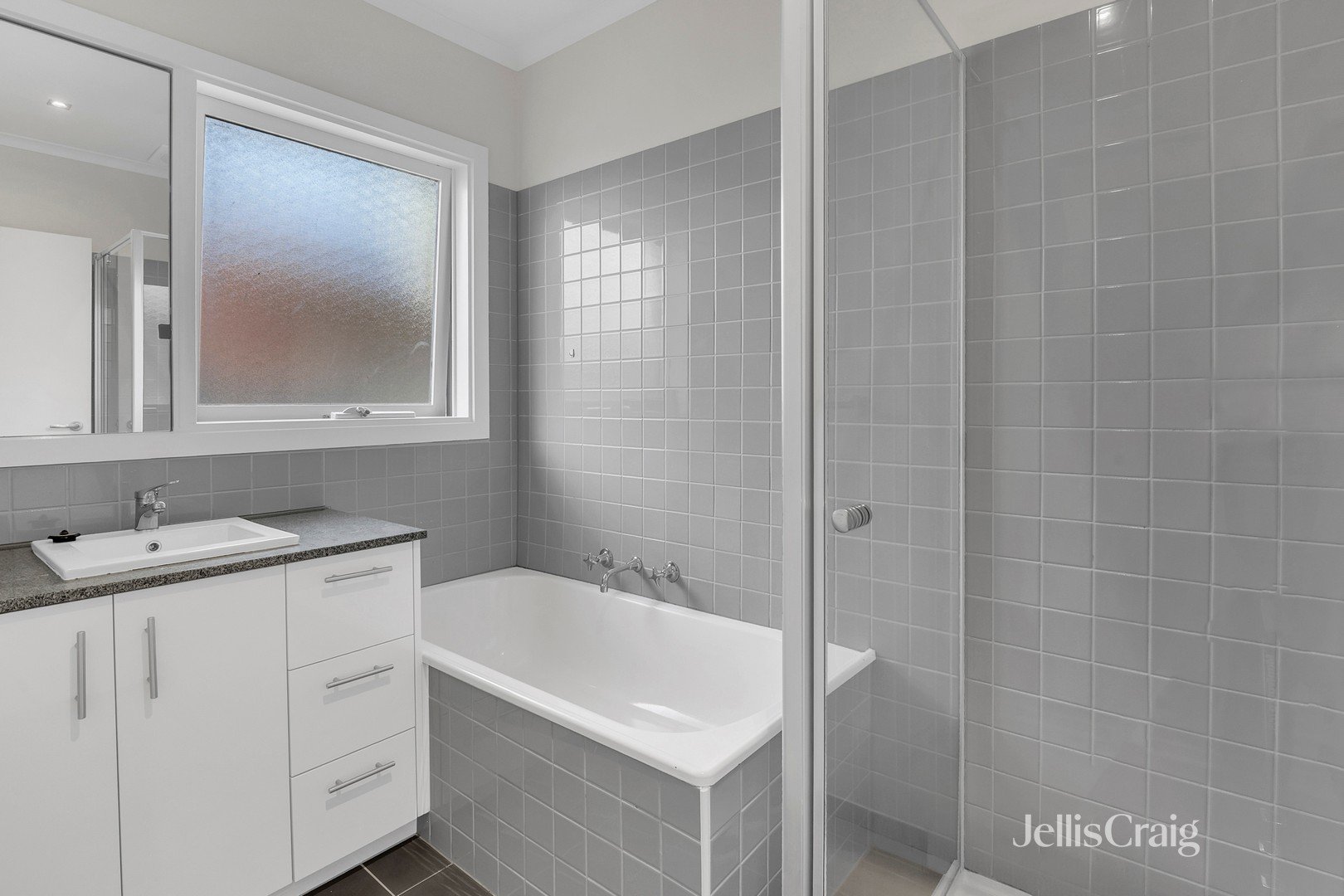 5/1 Grylls Street, Brunswick image 8