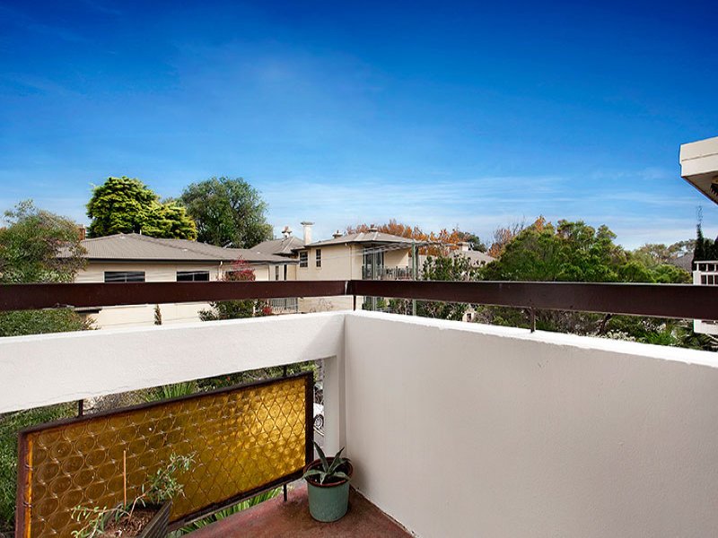 5/1 Hartpury Avenue, Elwood image 5