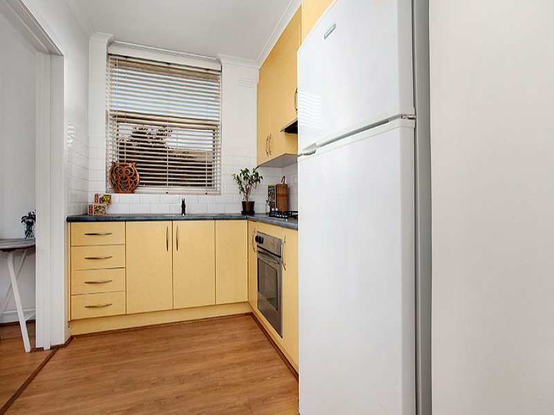 5/1 Hartpury Avenue, Elwood image 8