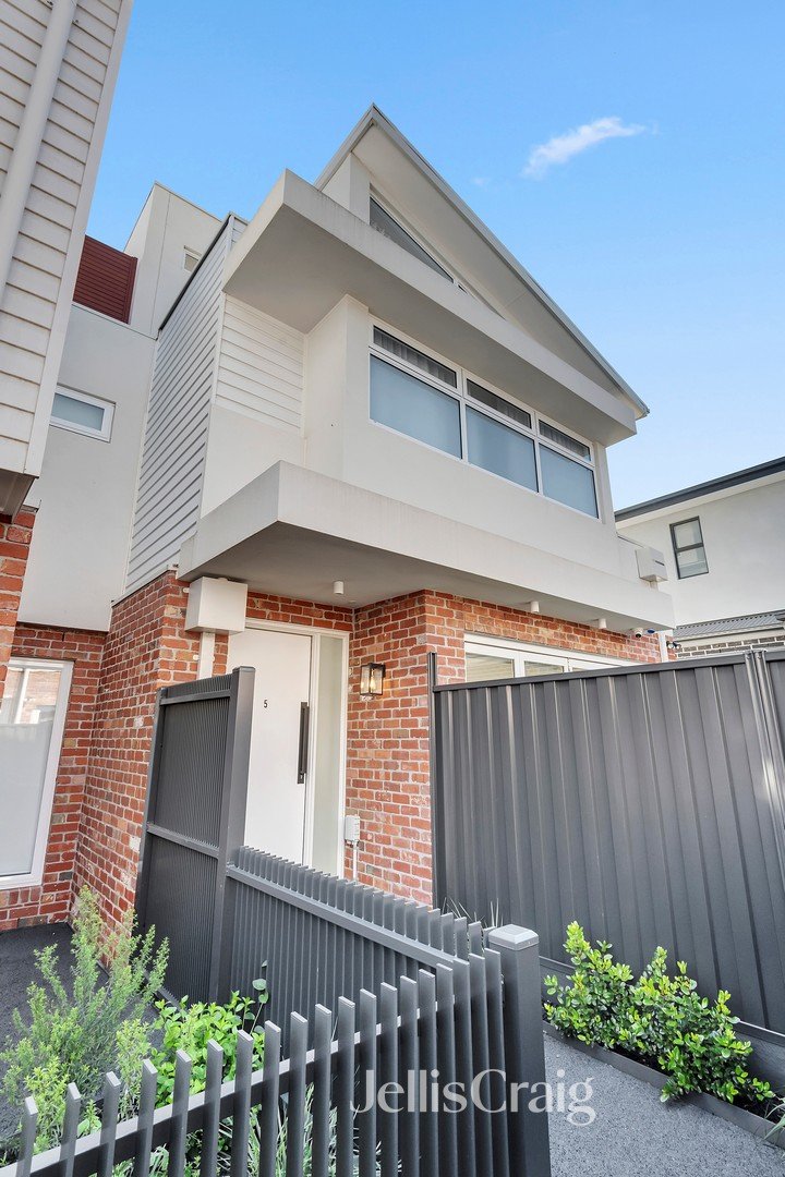 5/1 Hazel Grove, Pascoe Vale image 17