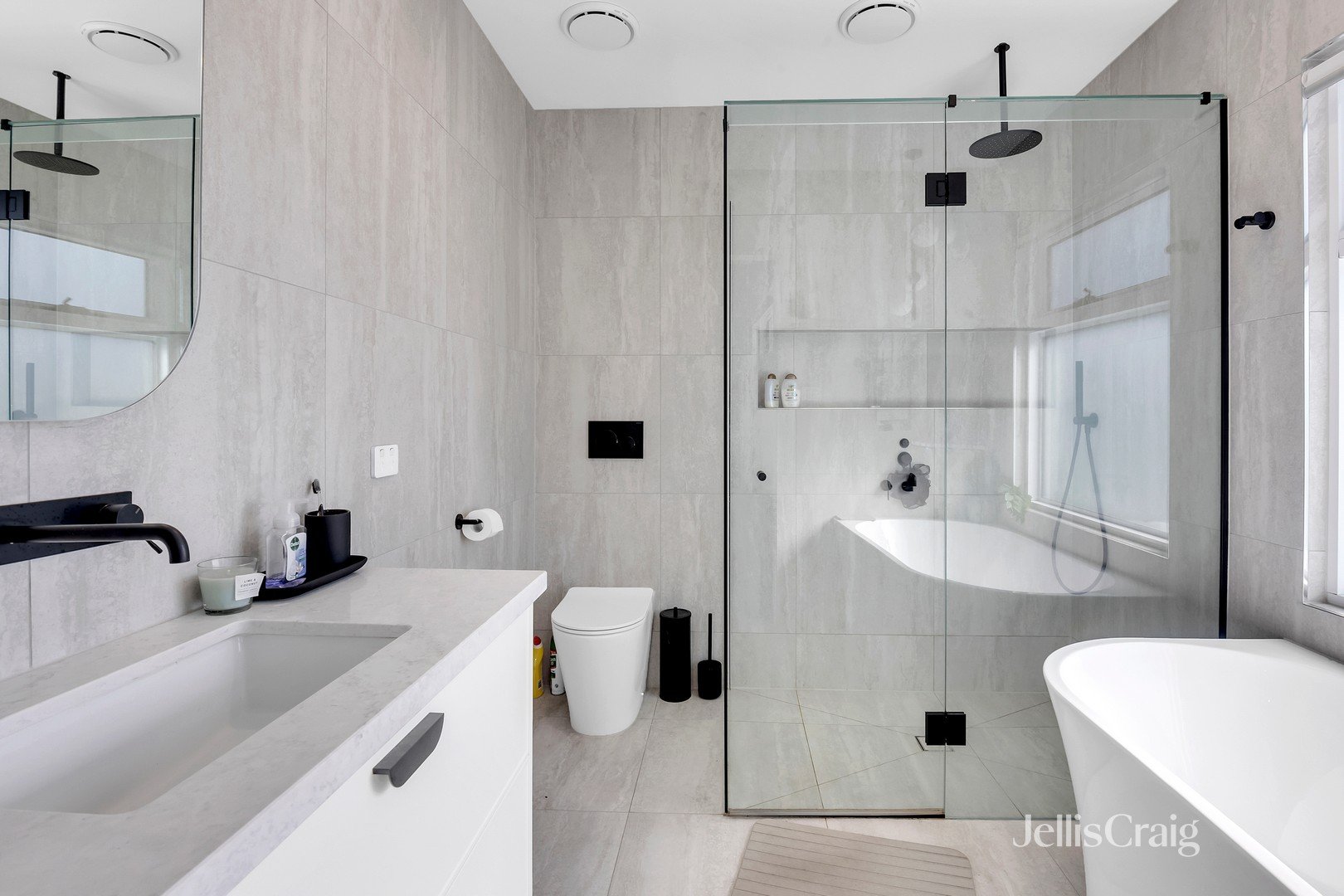 5/1 Hazel Grove, Pascoe Vale image 7
