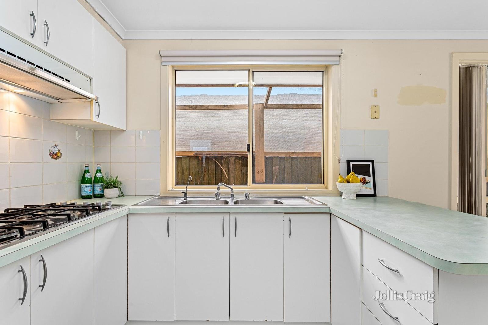 51 Howard Street, Altona Meadows image 5