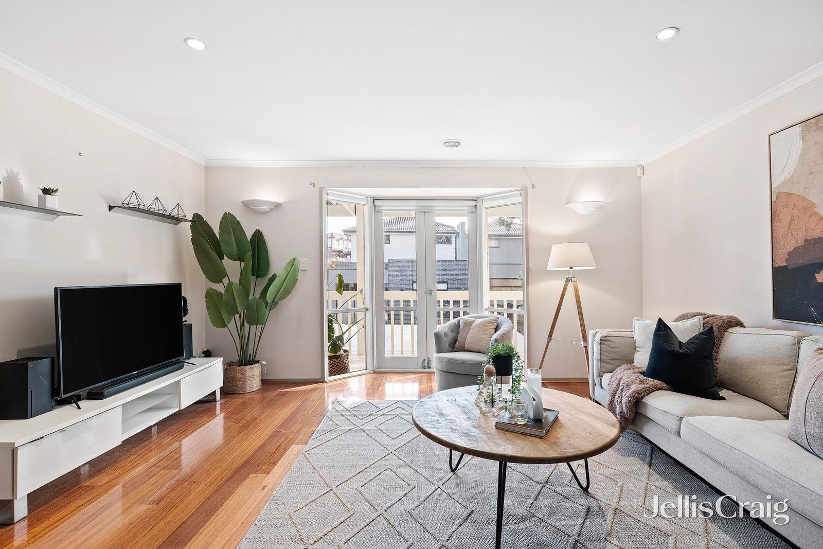 51 Hunt Street, Donvale image 2