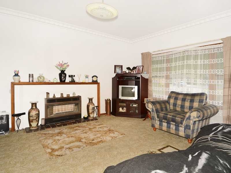 51 Itkeston Street, Herne Hill image 2