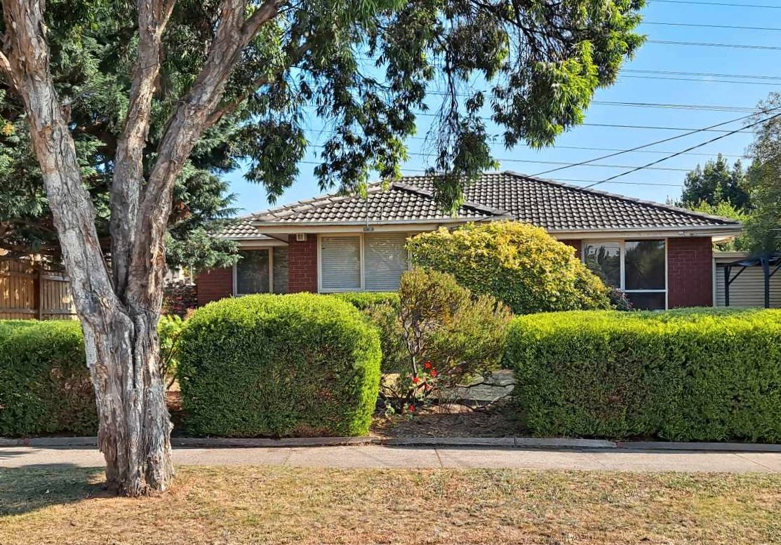 51 Kauri Grove, Glen Waverley image 1