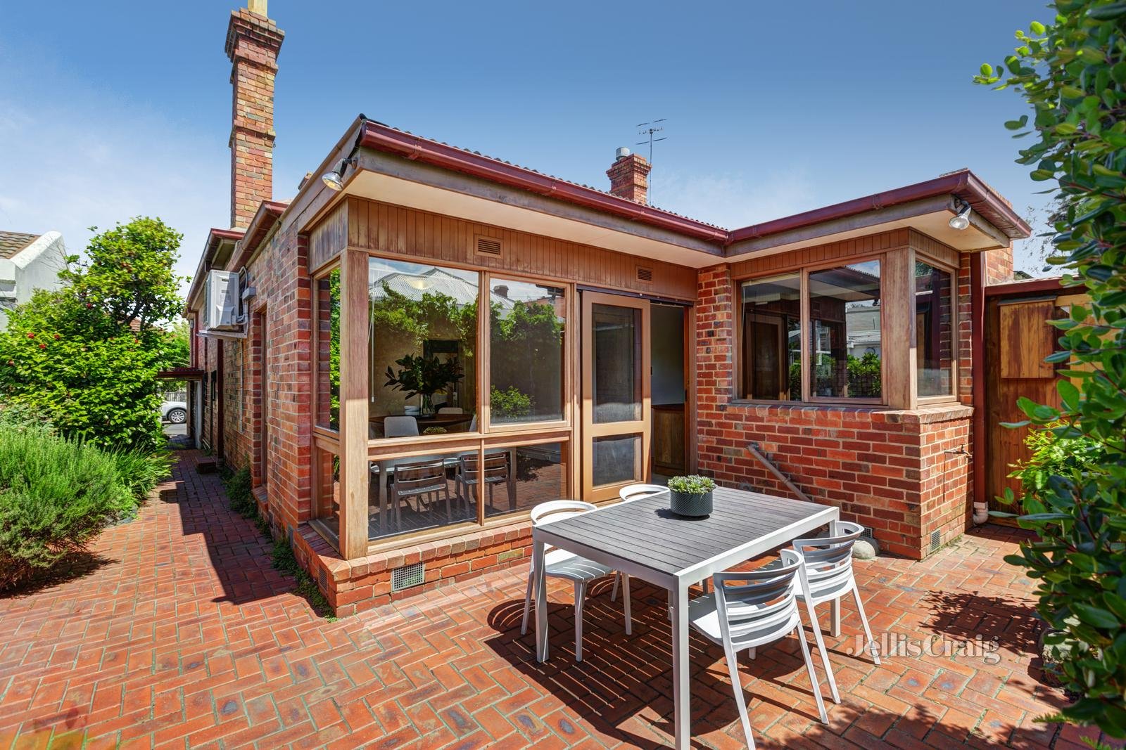 51 Lang Street, South Yarra image 9