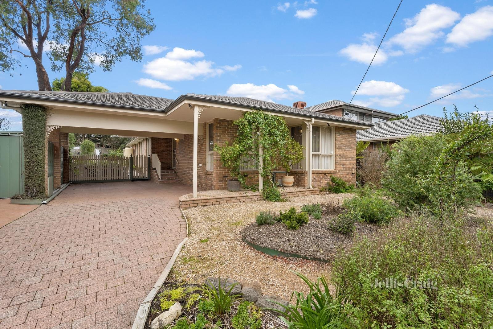 51 Langdale Drive, Croydon Hills image 1