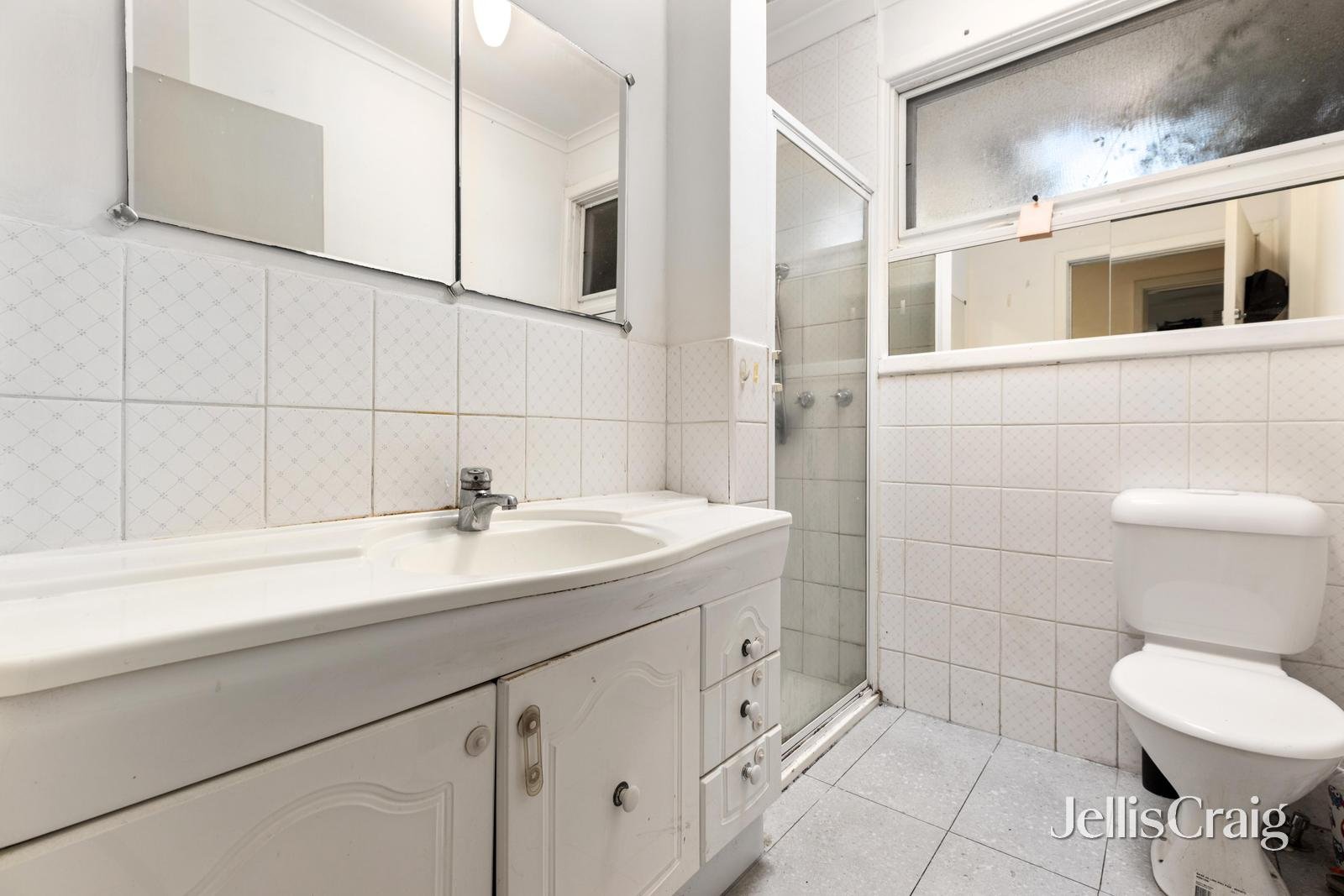 51 Leicester Avenue, Glen&nbsp;Waverley image 5