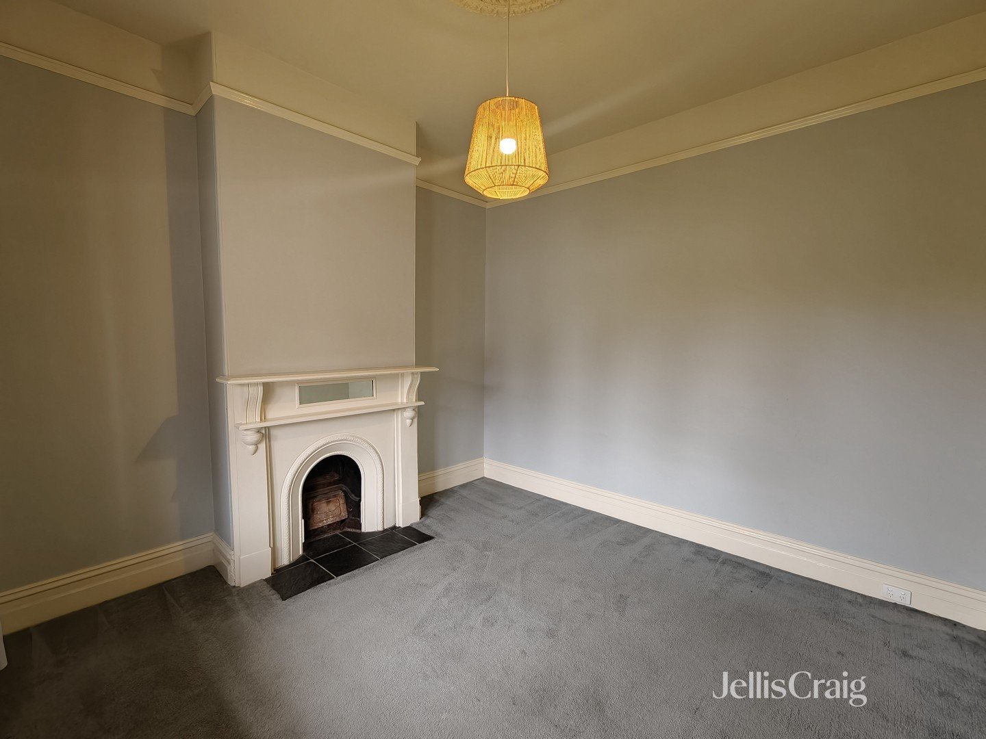 51 Luscombe Street, Brunswick image 2