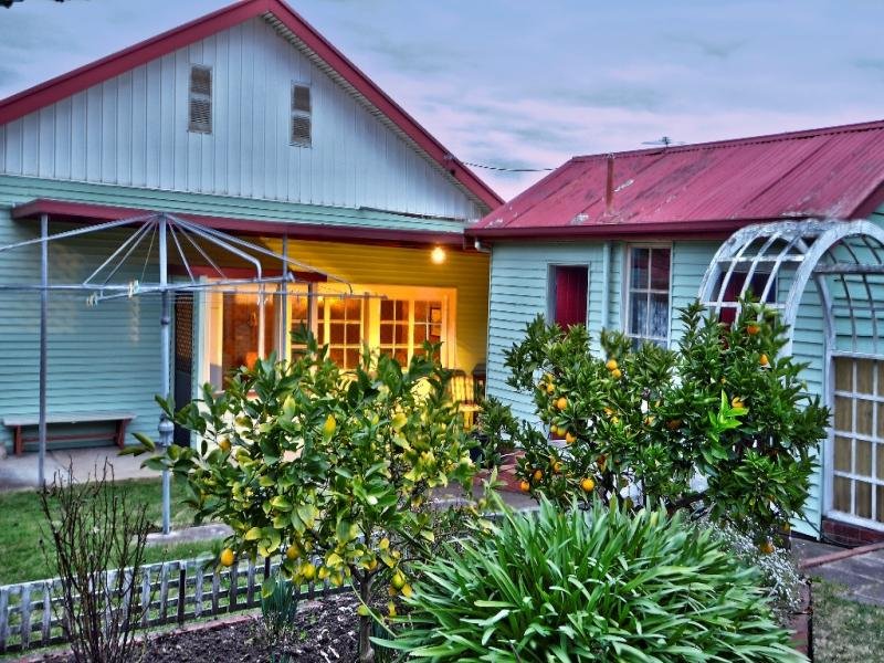 51 Maud Street, Geelong image 8