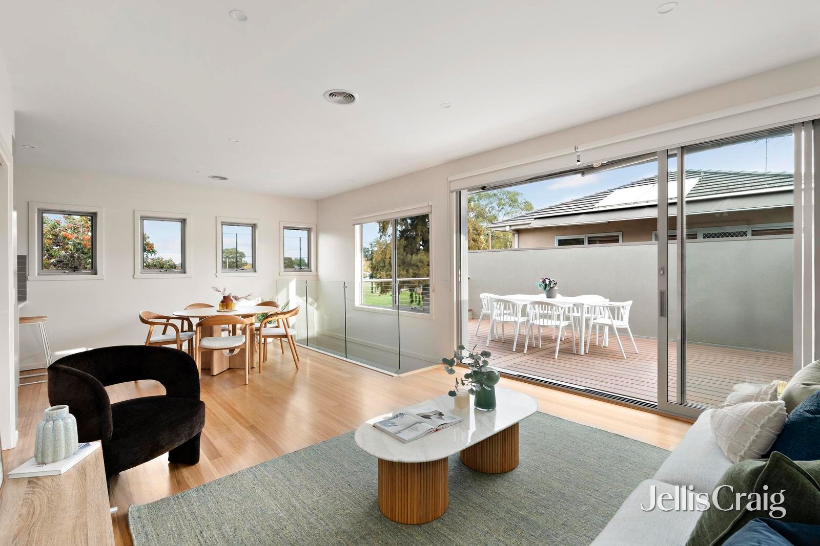 51 Melissa Street, Strathmore image 2