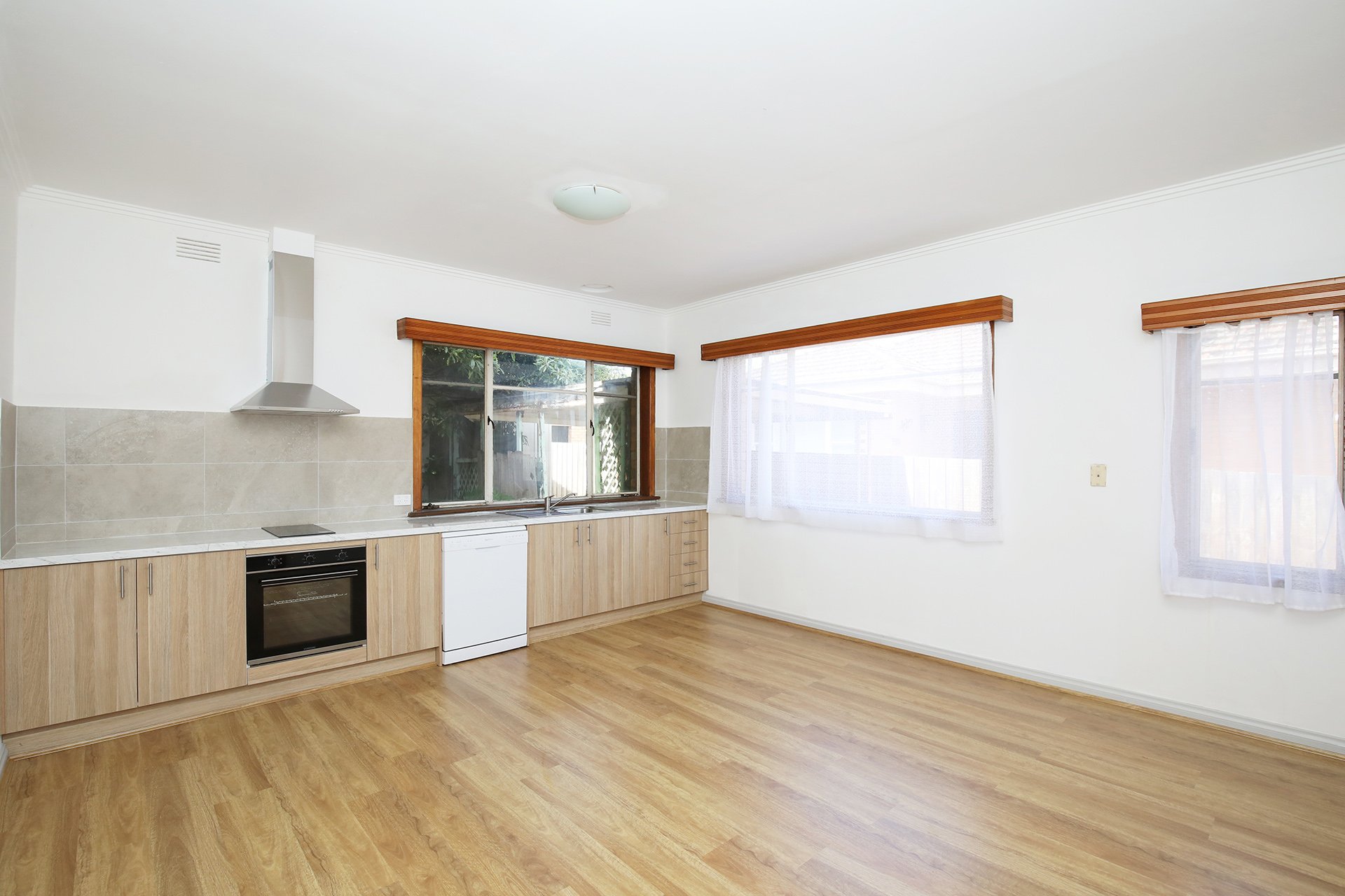 51 Olympiad Crescent, Box&nbsp;Hill&nbsp;North image 2