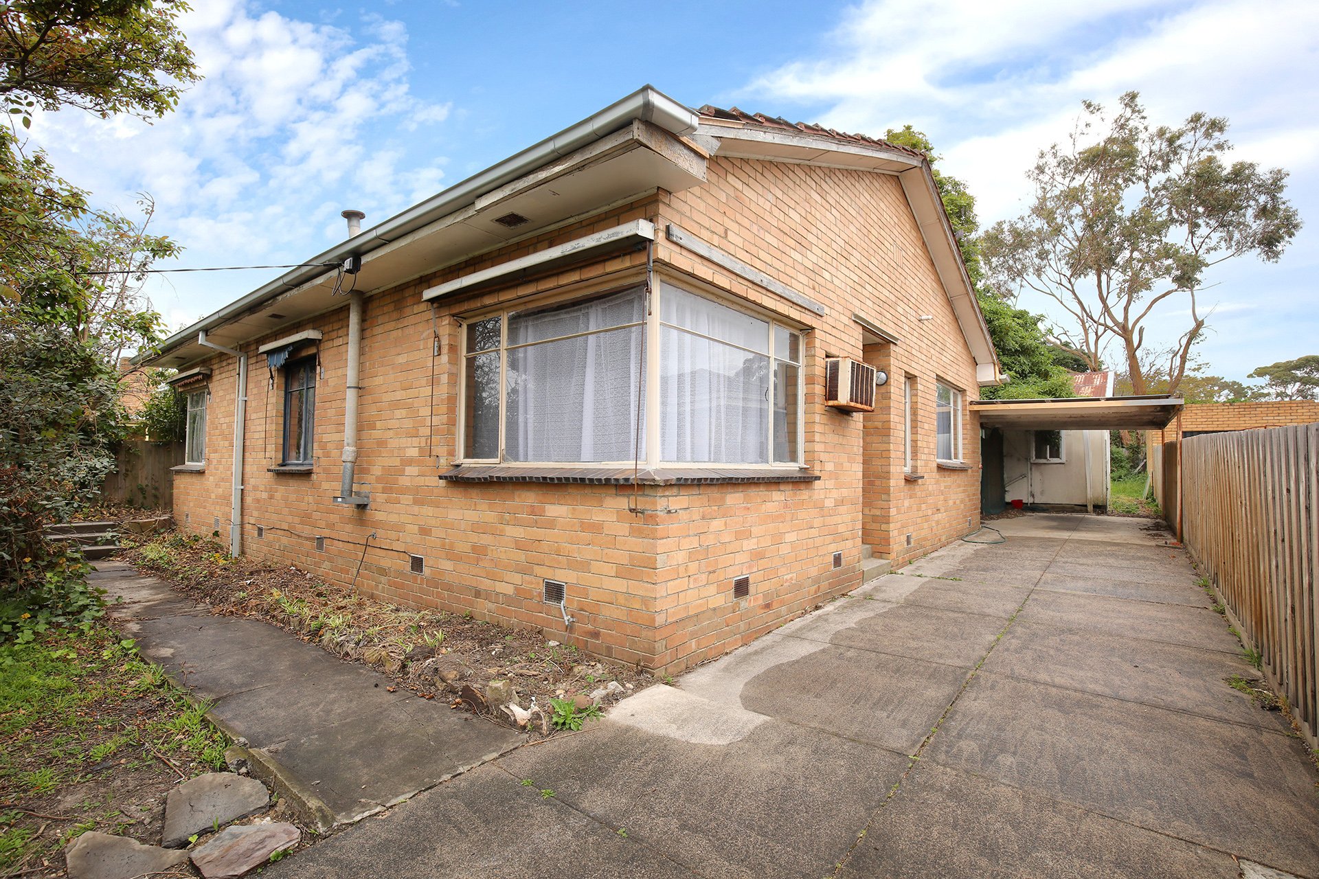 51 Olympiad Crescent, Box Hill North image 1