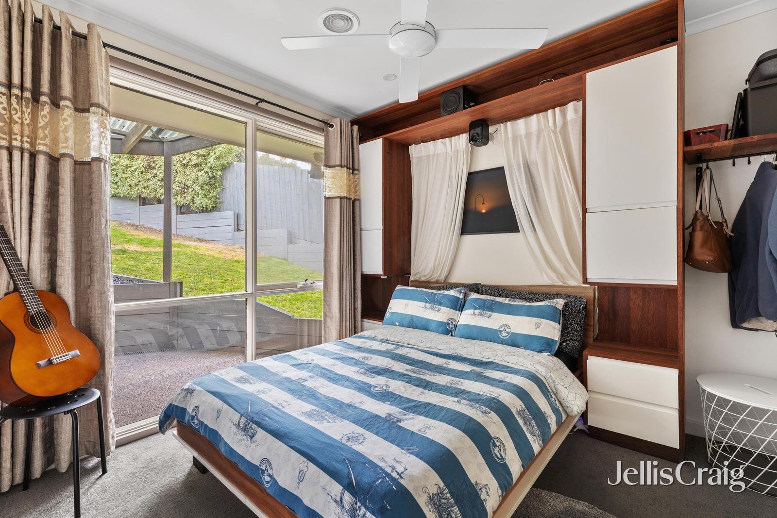 51 Parry Road, Eltham North image 10