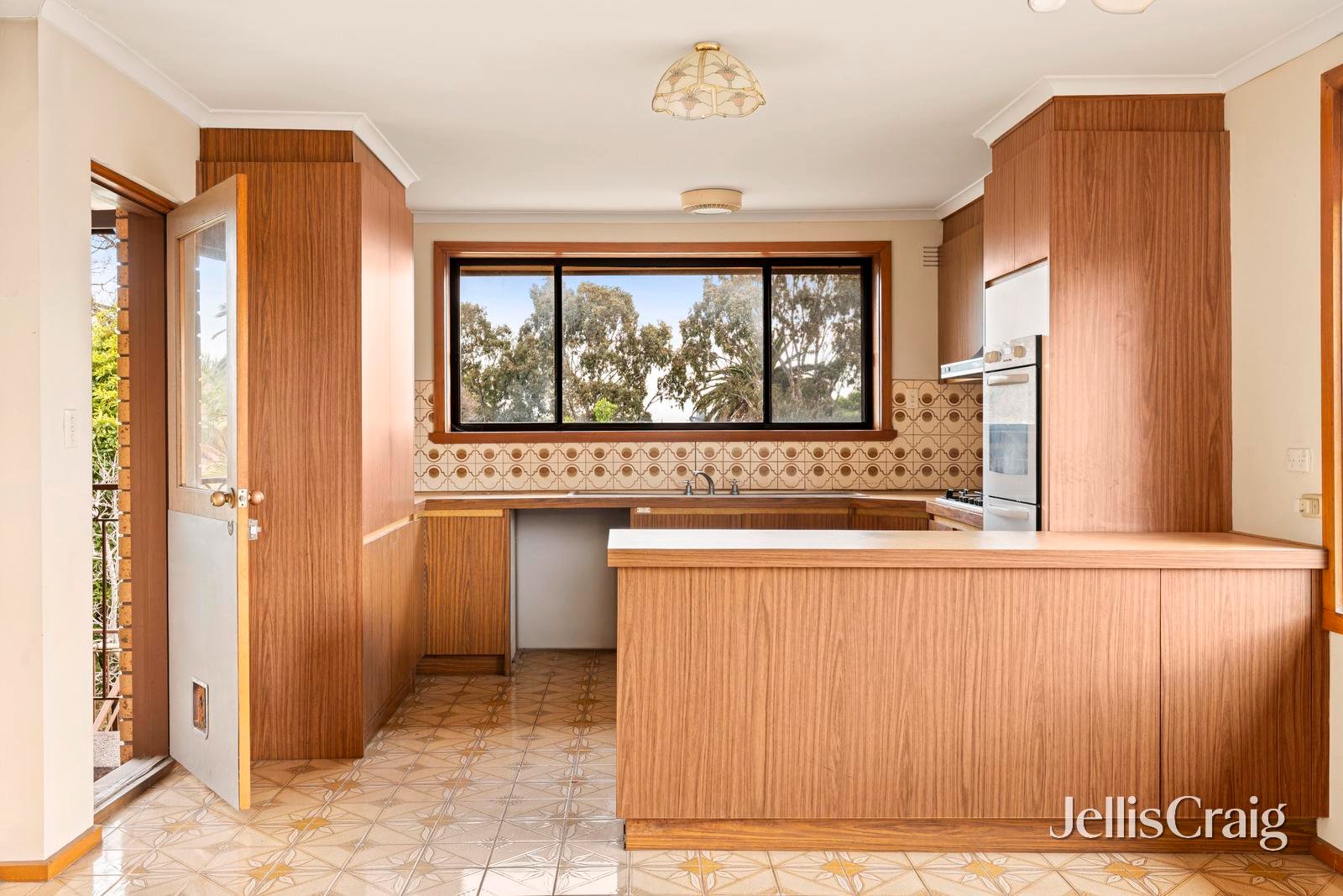 51 Queen Street, Reservoir image 3