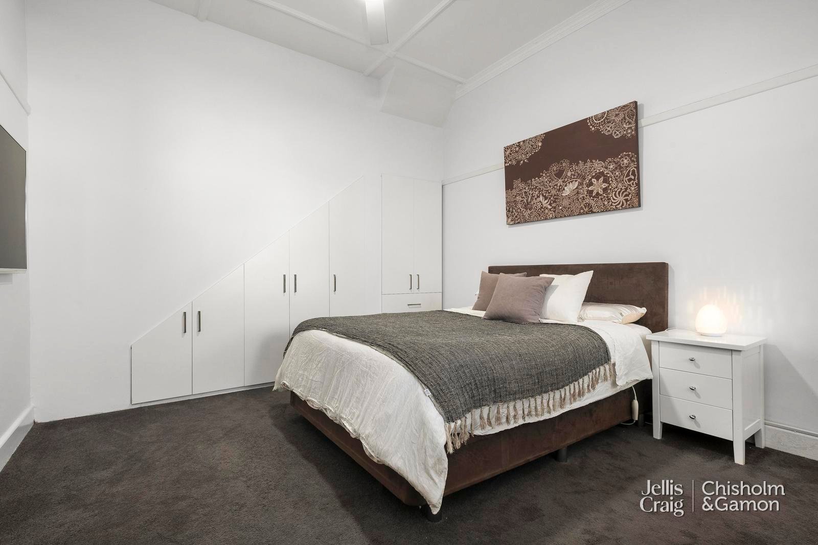 5/1 Ruskin Street, Elwood image 6
