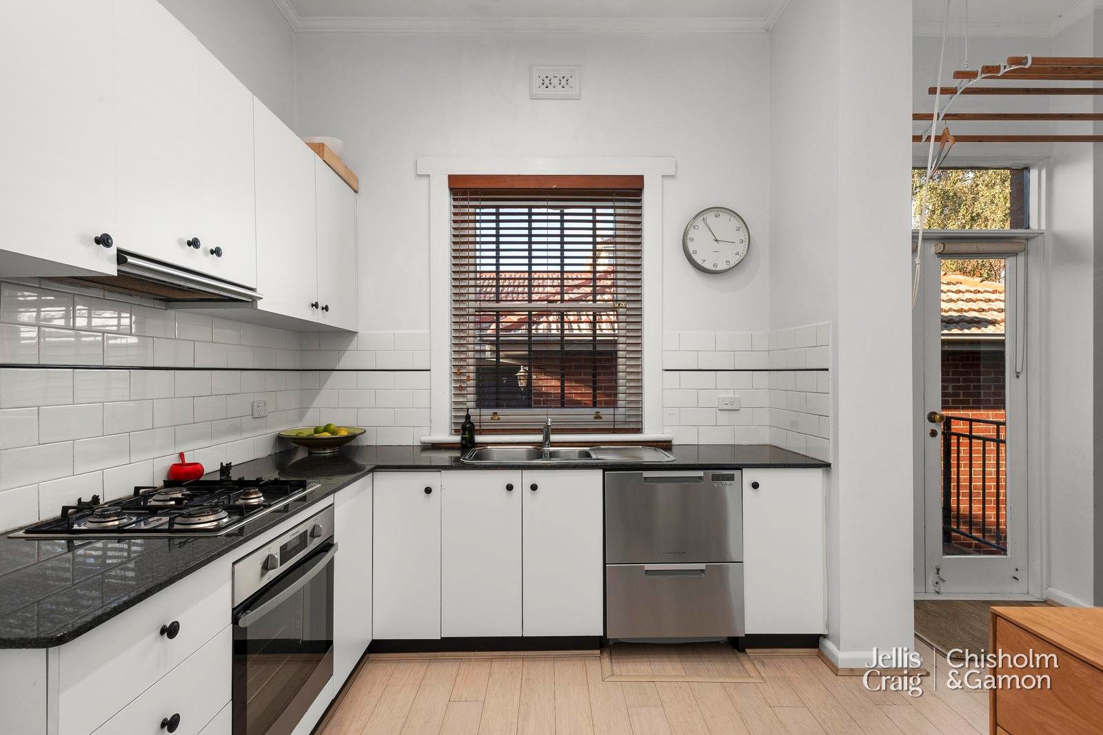 5/1 Ruskin Street, Elwood image 8