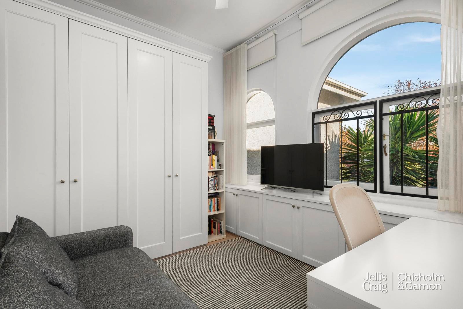 5/1 Ruskin Street, Elwood image 10