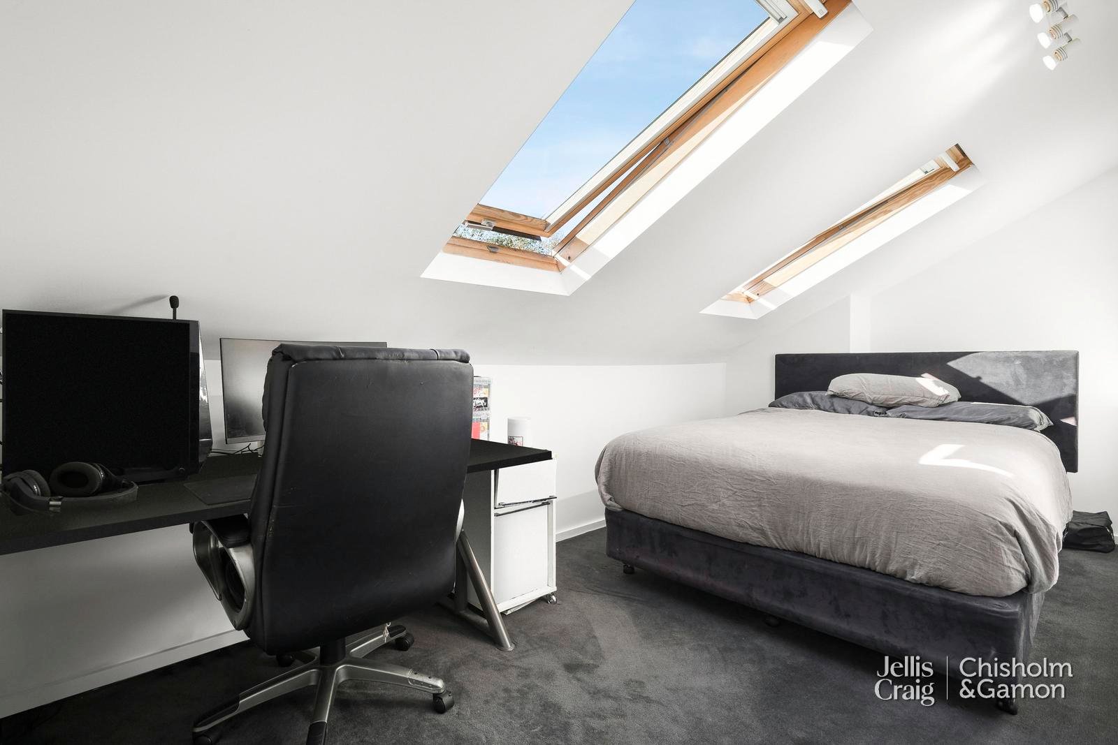 5/1 Ruskin Street, Elwood image 11