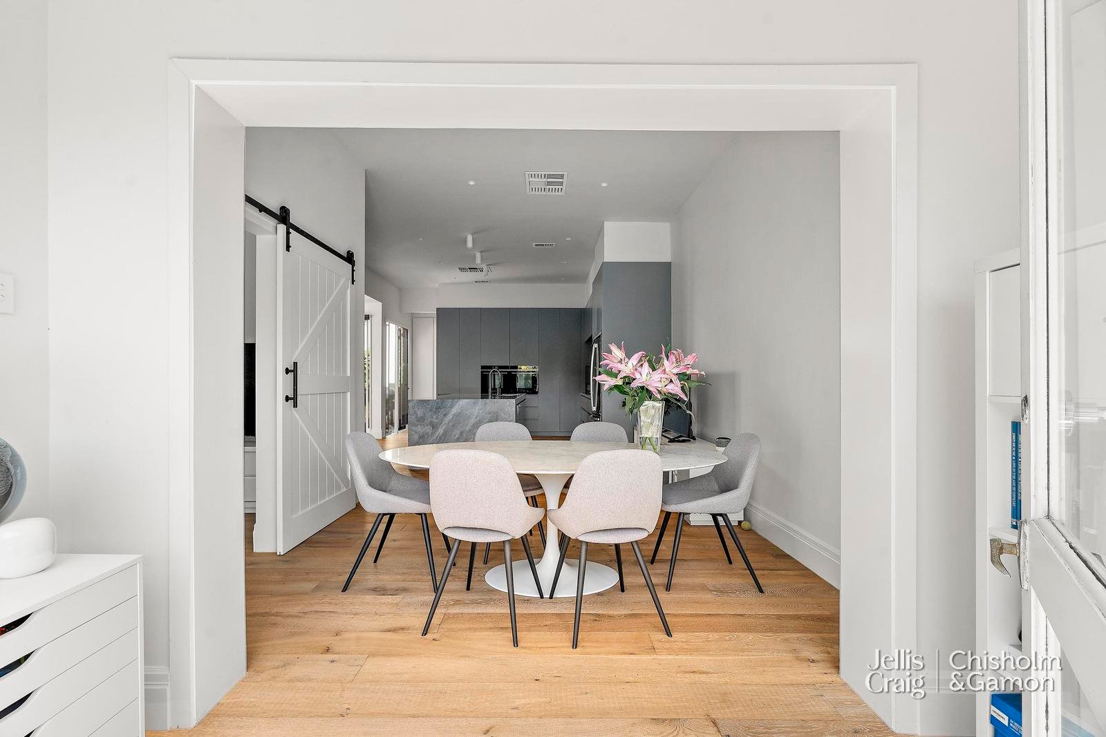 51 Shelley Street, Elwood image 7