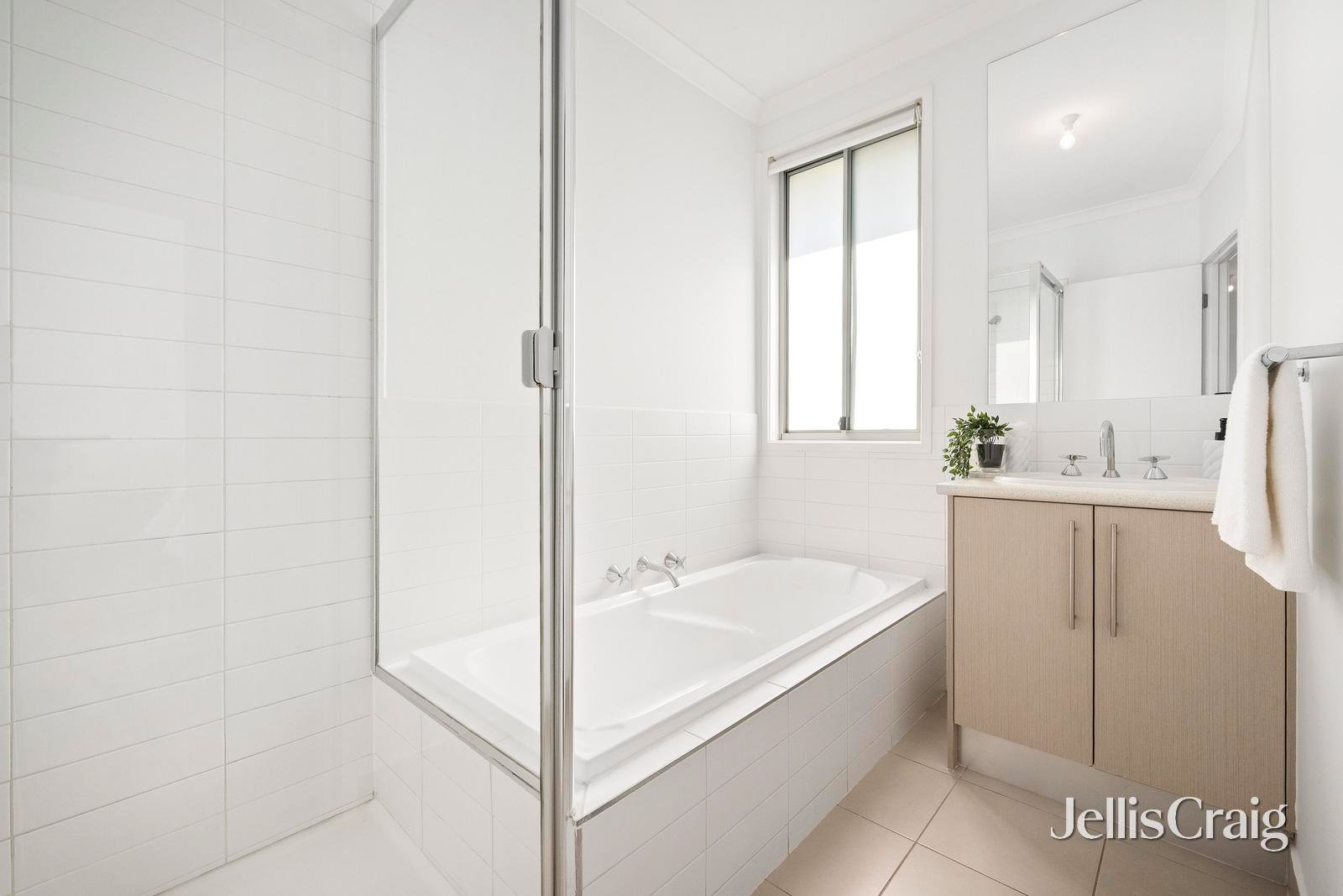 51 Shelley Street, Heidelberg Heights image 9