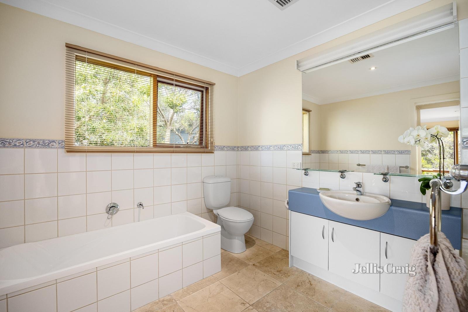 51 St Pauls Road, Sorrento image 11