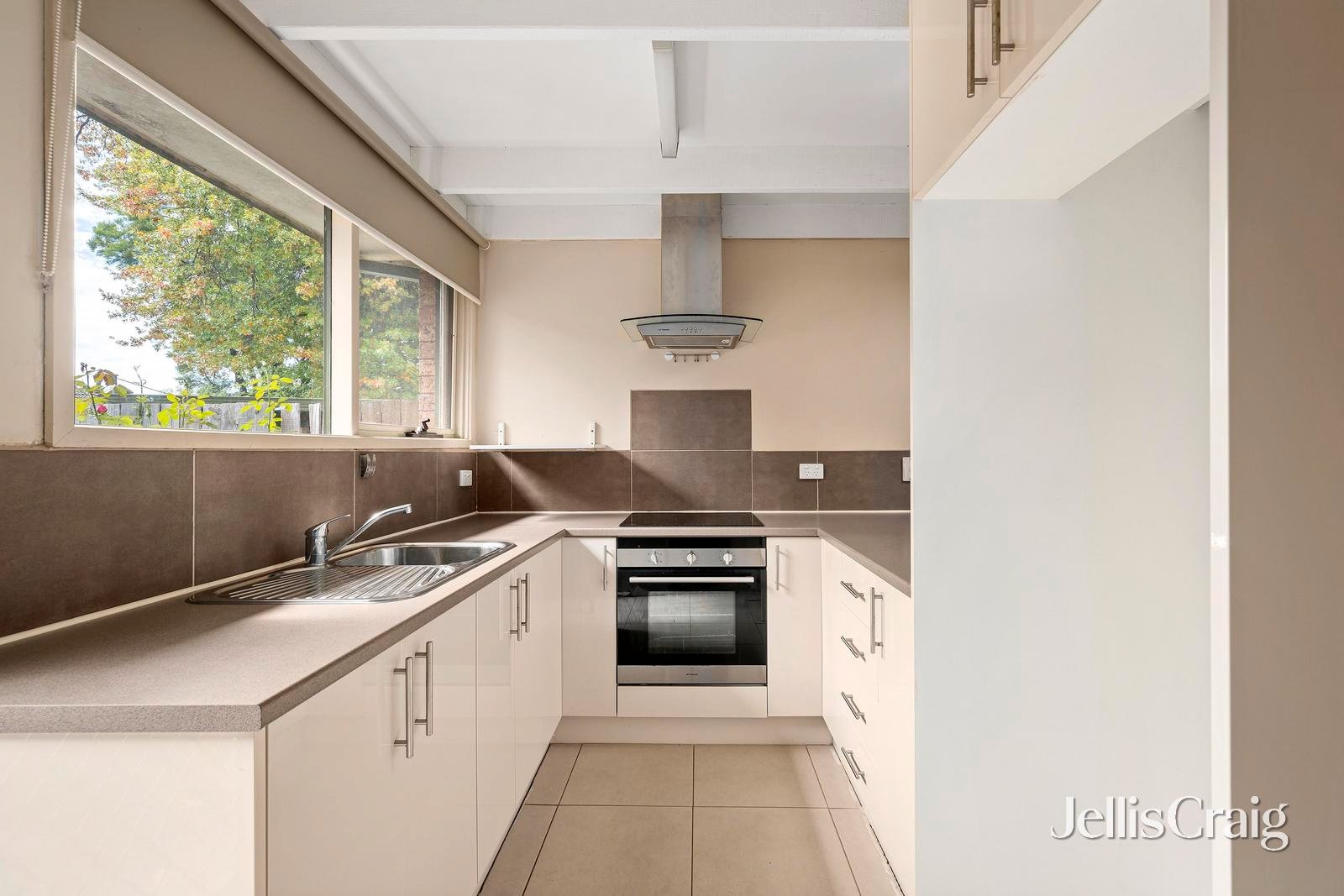 5/1 Starcross Avenue, Croydon image 2