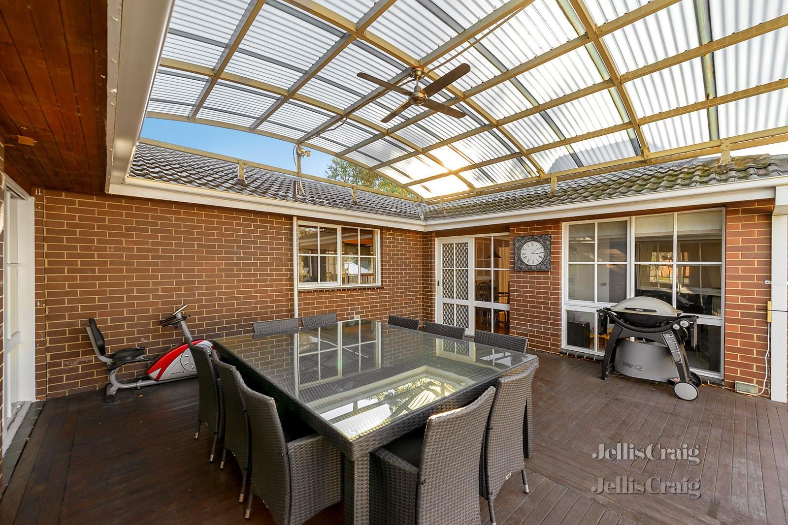 51 Therese Avenue, Mount Waverley image 8