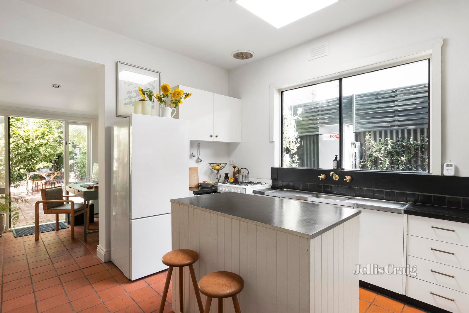 51 Turner Street, Abbotsford image 5