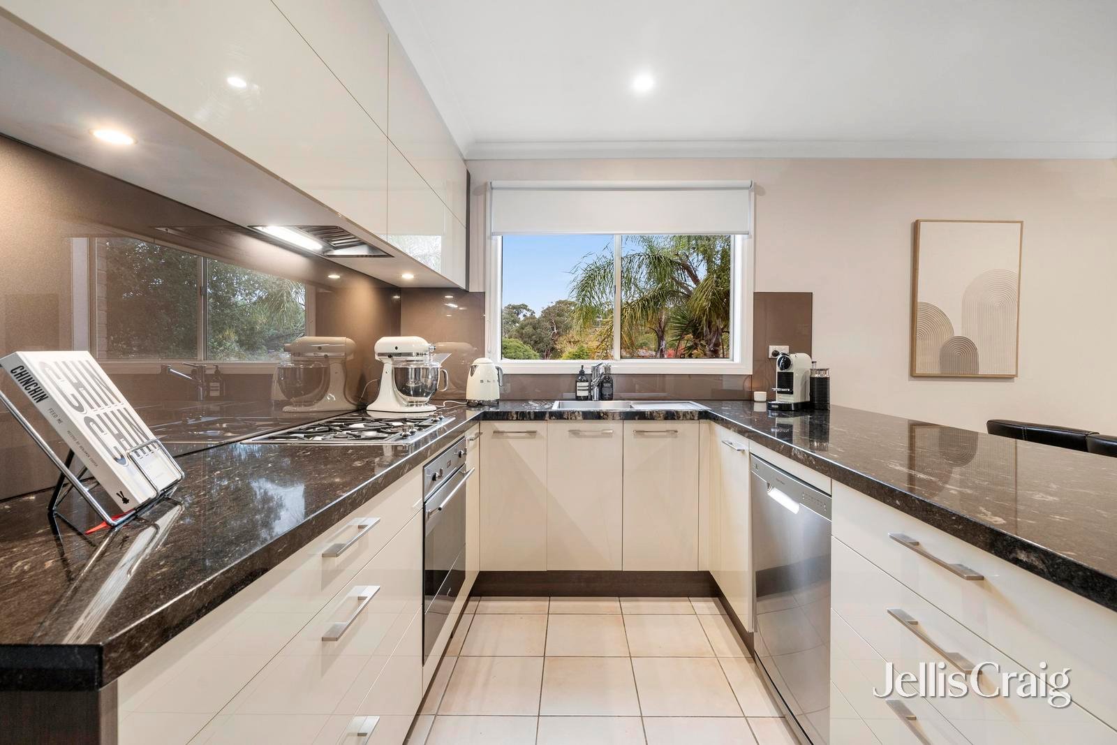 51 Valepark Drive, Donvale image 5