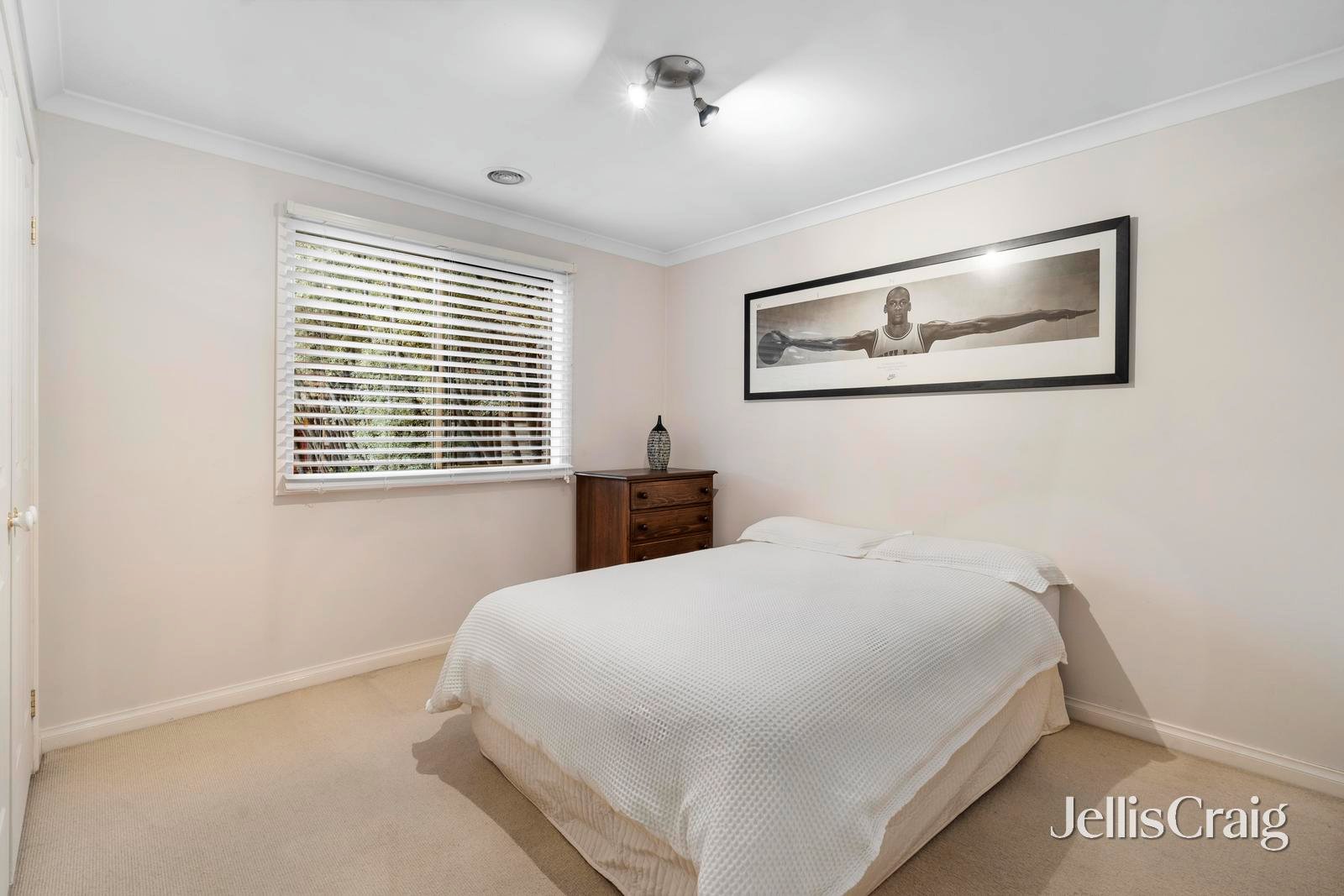 51 Valepark Drive, Donvale image 9