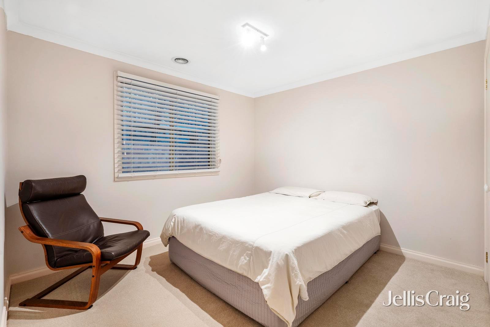 51 Valepark Drive, Donvale image 11