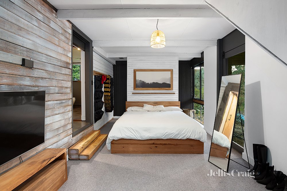 51 Valias Street, North Warrandyte image 7