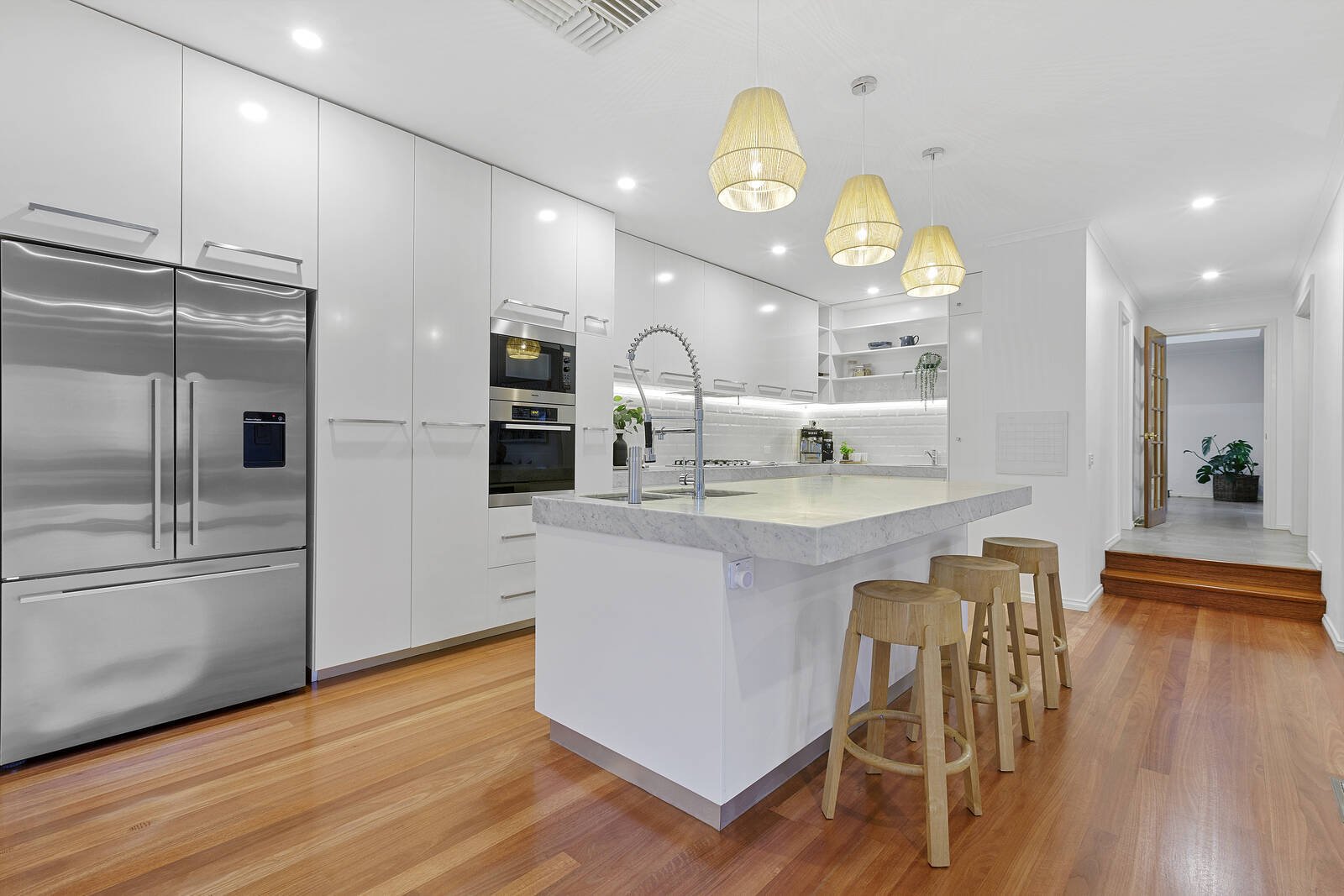 Property Gallery Thumbnail 3