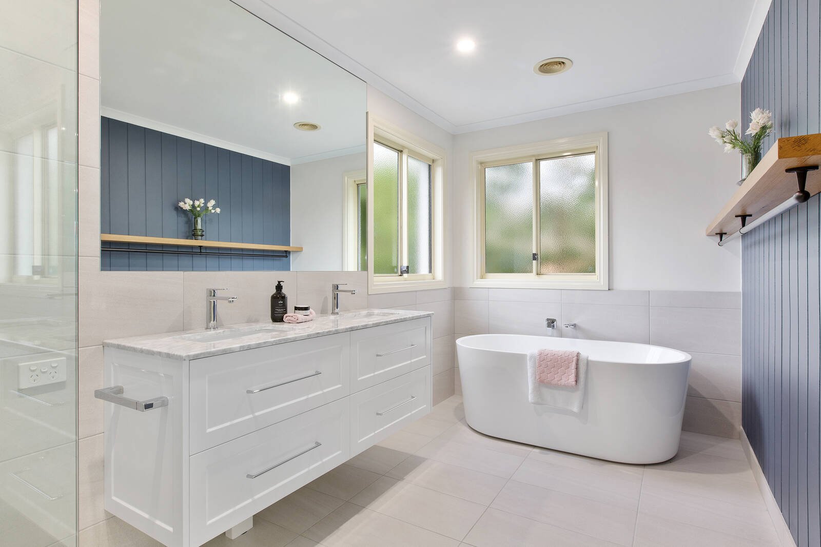 Property Gallery Thumbnail 8