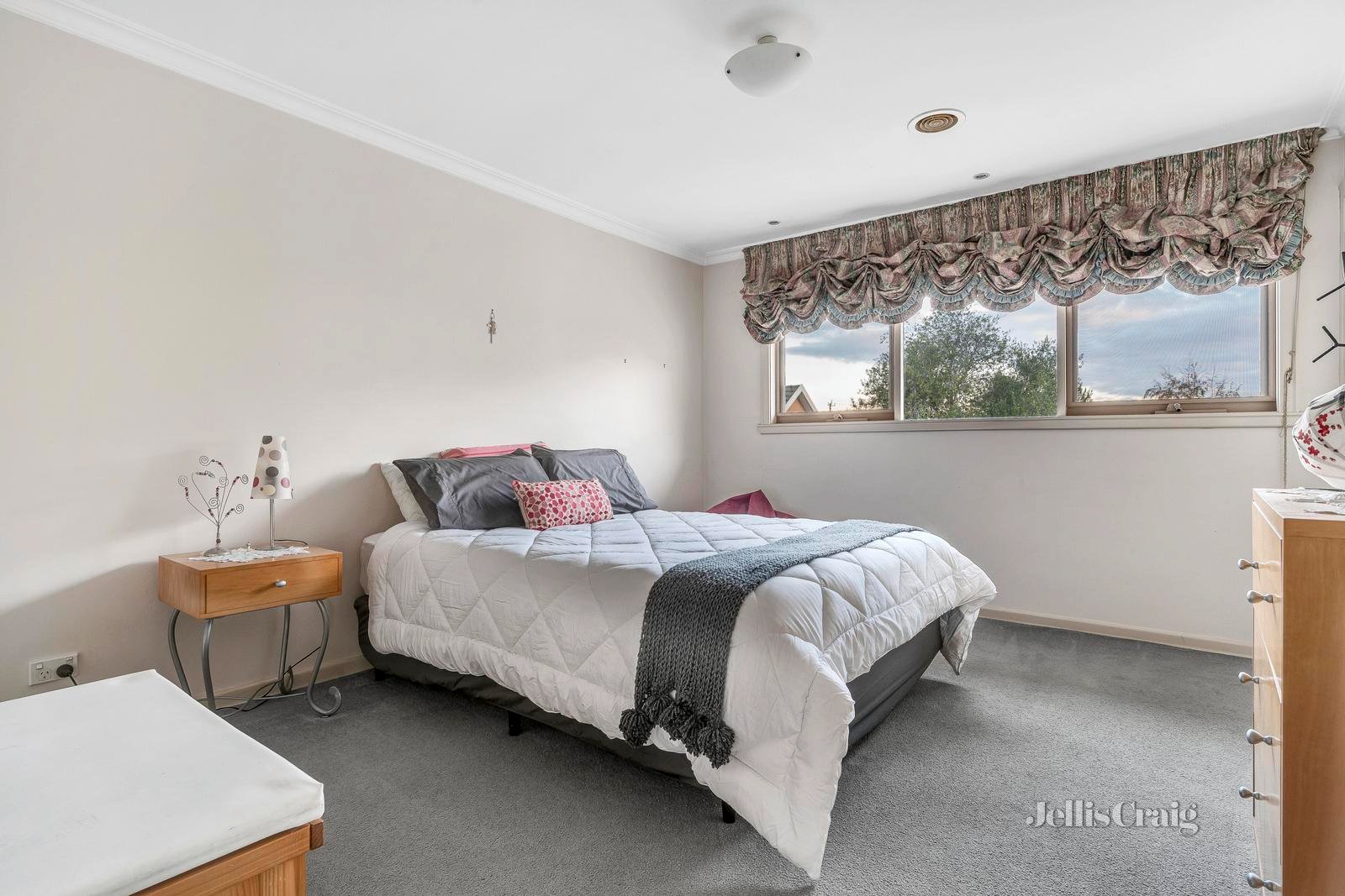 51 Warwick Road, Pascoe Vale image 17